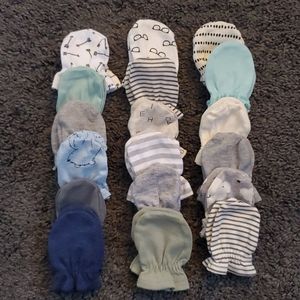 Newborn/Baby Mittens 18 Pieces